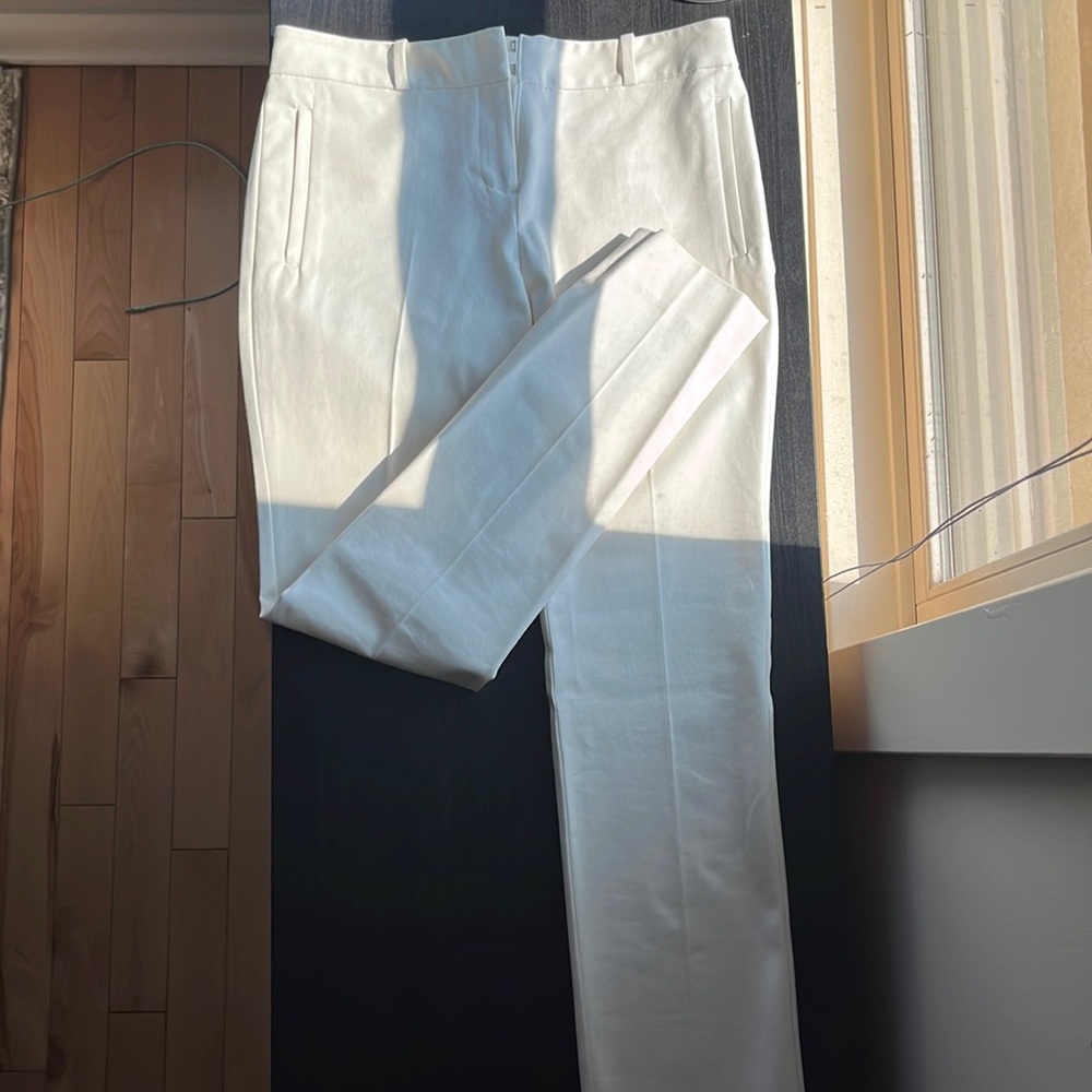 The Limited signature stretch women’s slacks